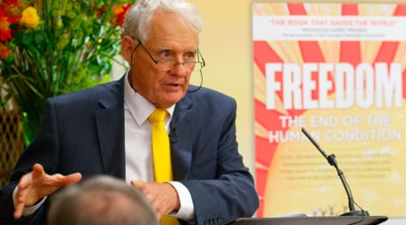 World Transformation Movmement image - Jeremy Griffith at the London launch of 
    FREEDOM: The End Of The Human Condition