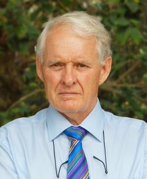 Jeremy Griffith portrait with colourful tie