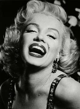 Marilyn Monroe laughing