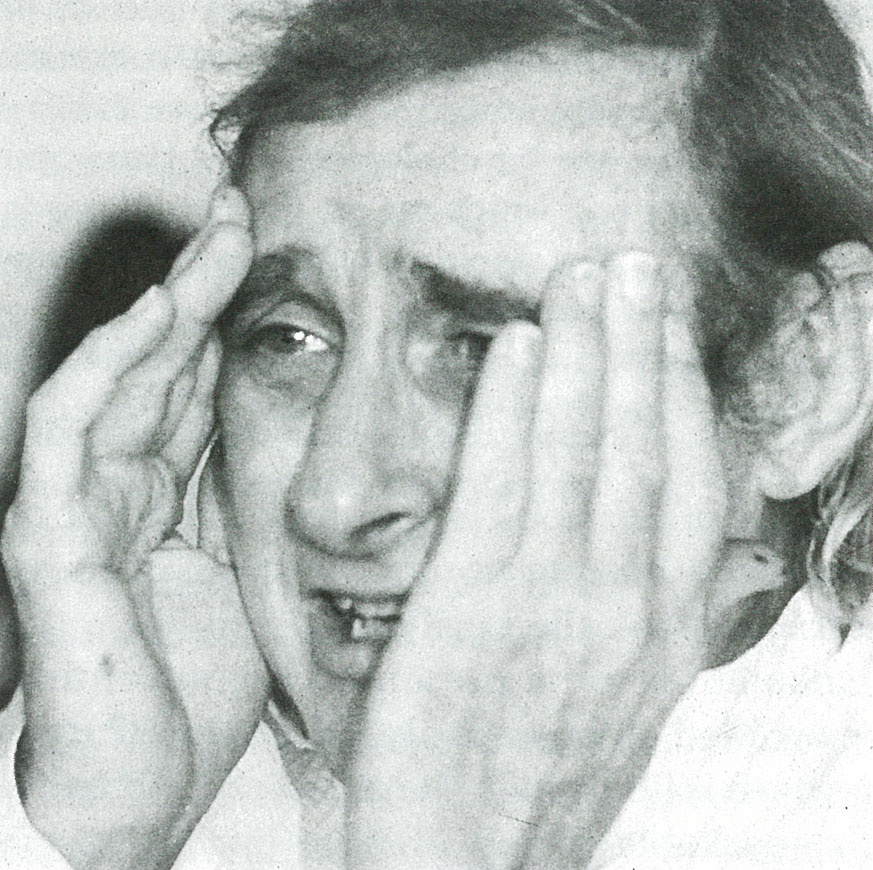 Photo of comedian Spike Milligan from 'The Bulletin', December 26, 1989.